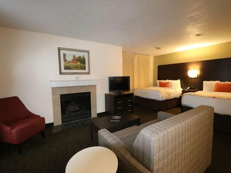 Fairbridge Inn & Suites - Akron Copley Township - West 外观 照片