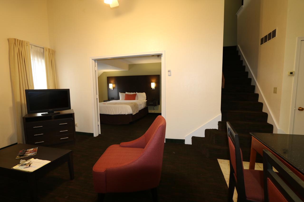 Fairbridge Inn & Suites - Akron Copley Township - West 外观 照片